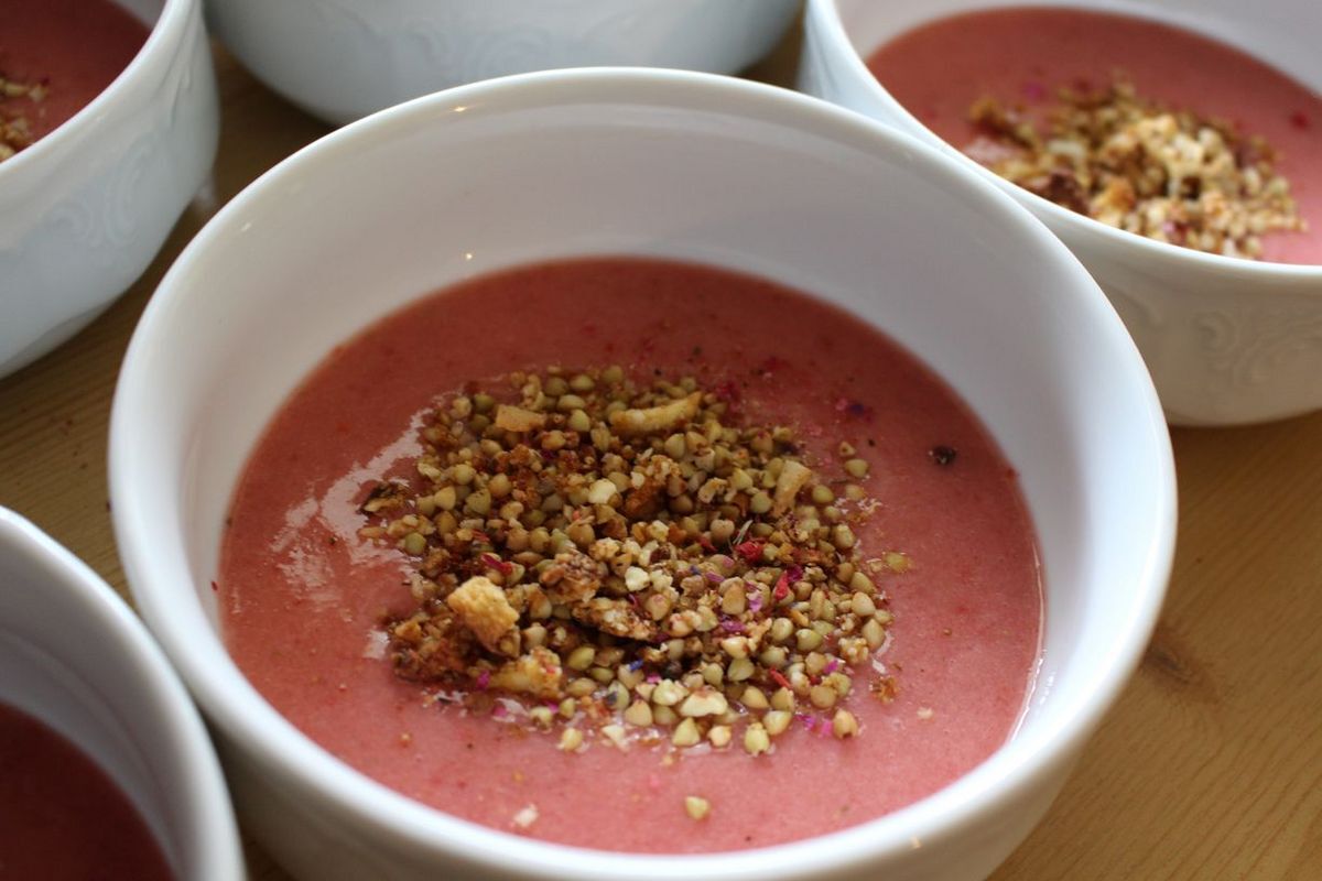 Bol de smoothie à la fraise