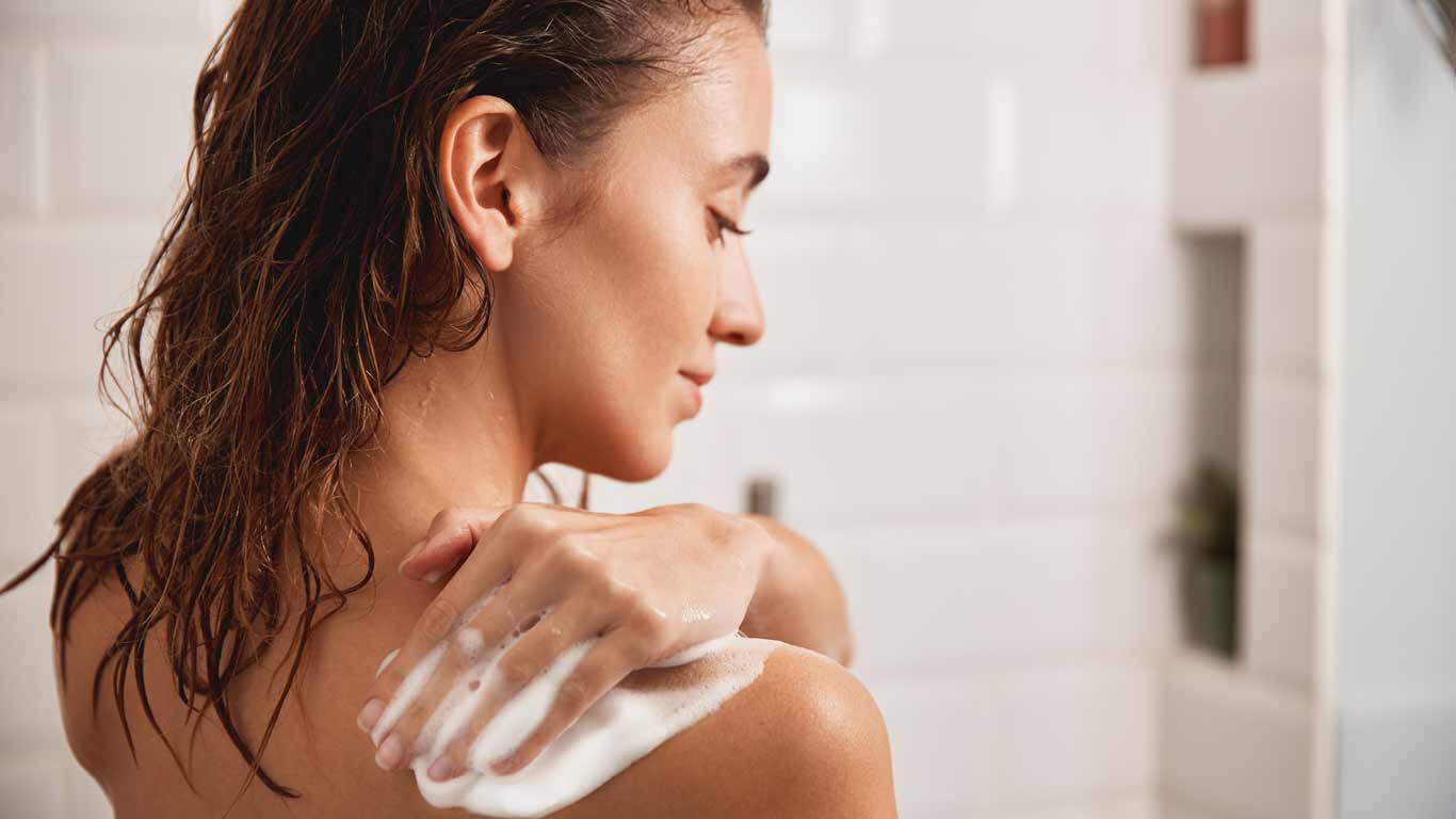 Pleine conscience et self-care sous la douche