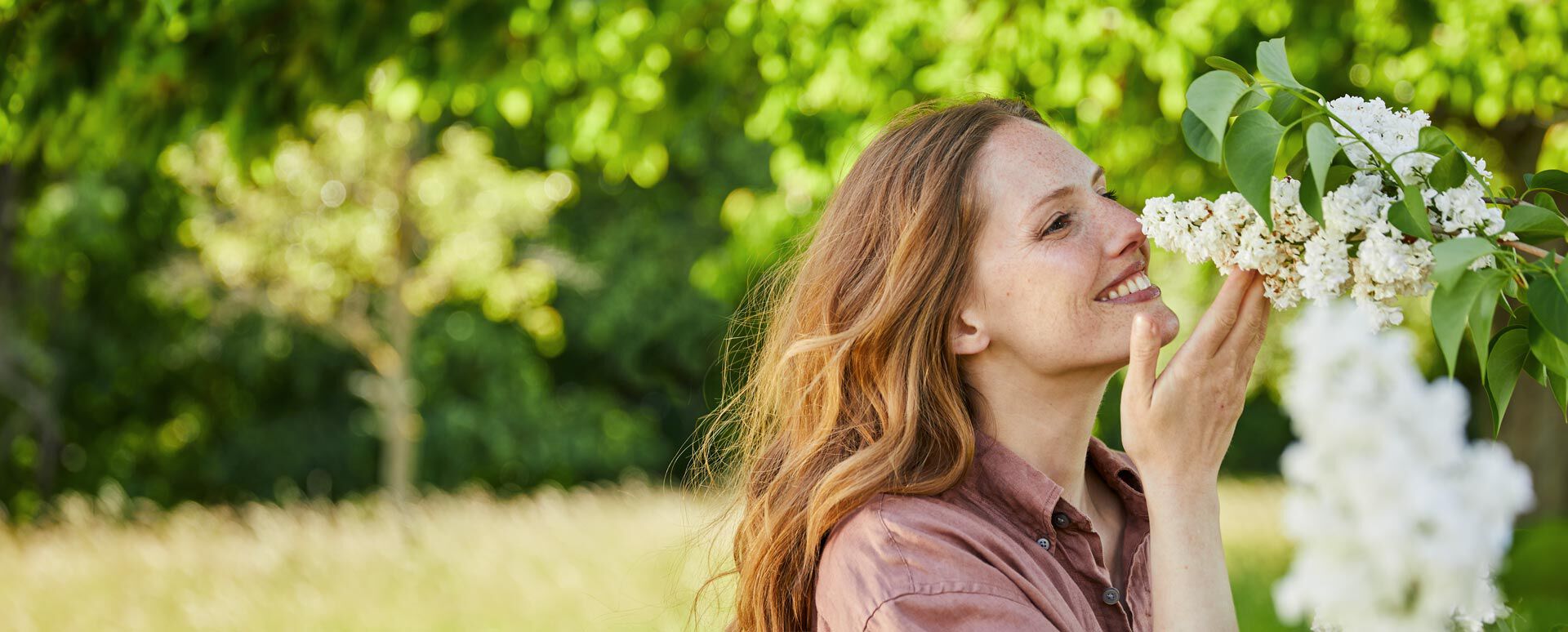 Frau in der Natur