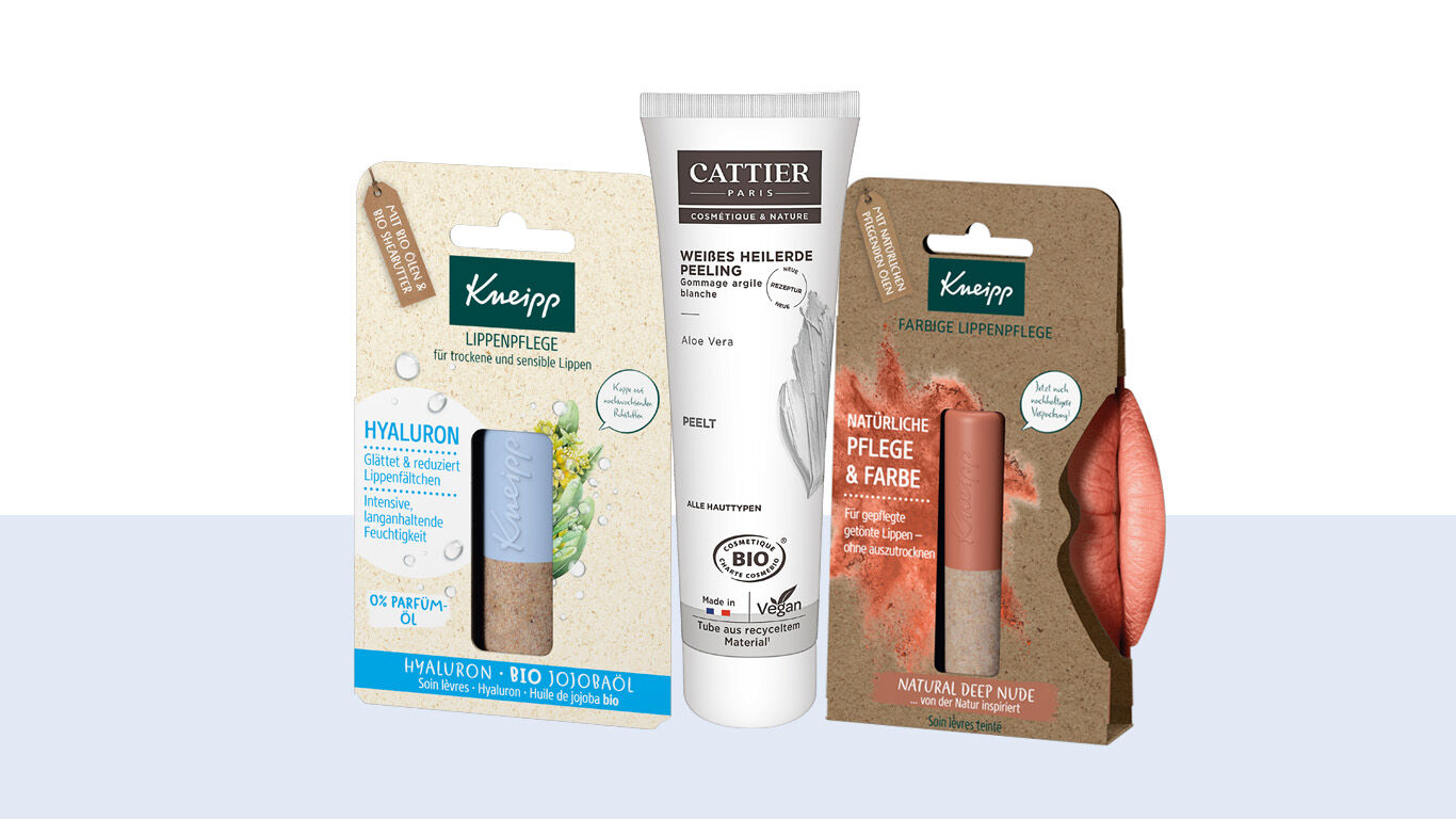 Abbildung der Kneipp Produkte Hyualuron Lippenpflege, Farbige Lippenpflege Deep Nude und Cattier Weiße Heilerde Peeling.