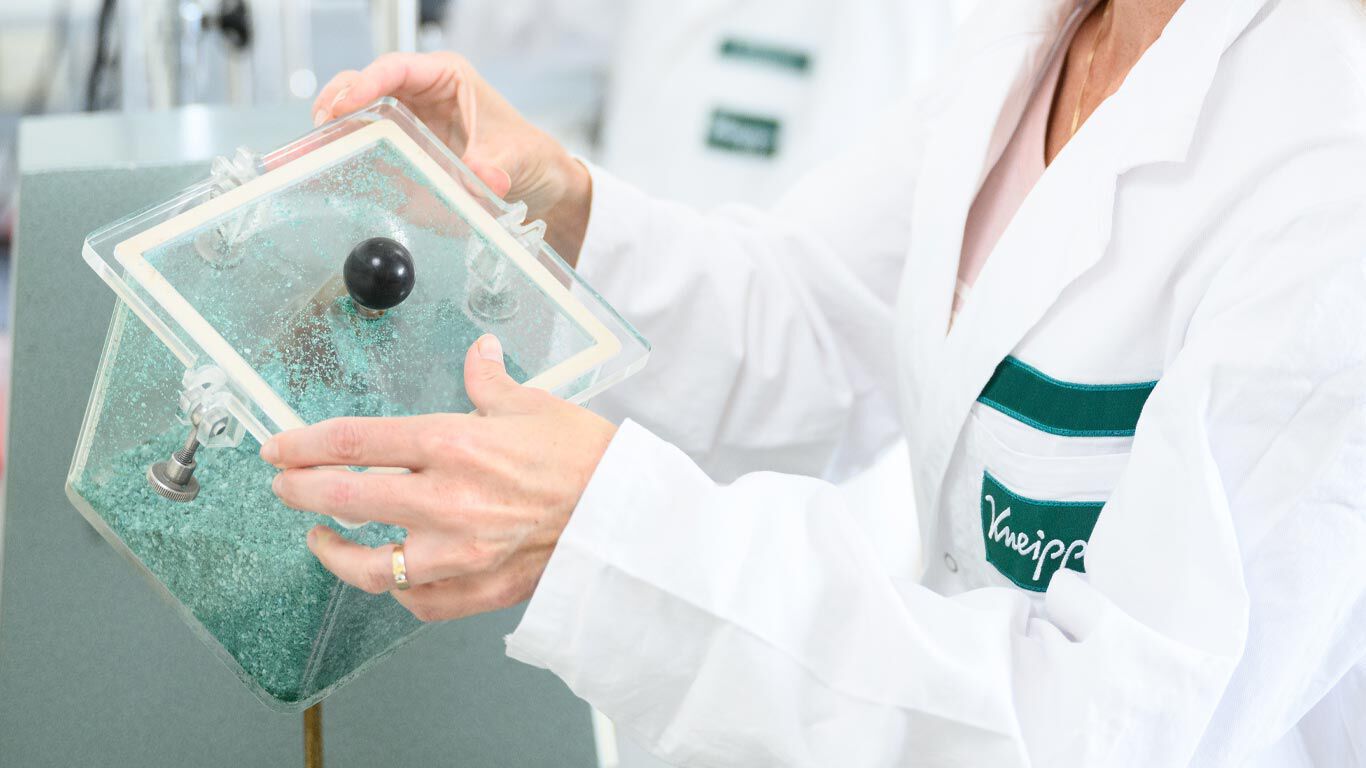 Kneipp Labormitarbeitende.