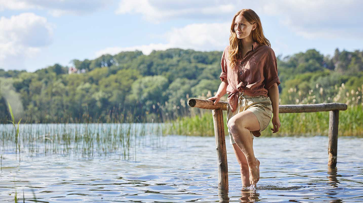 Frau am Wassertreten