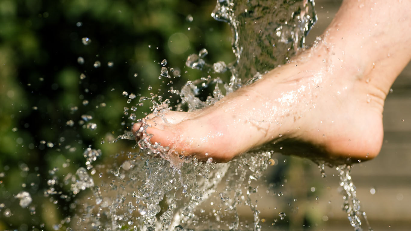 Hydrotherapie: Heilen durch Wasser