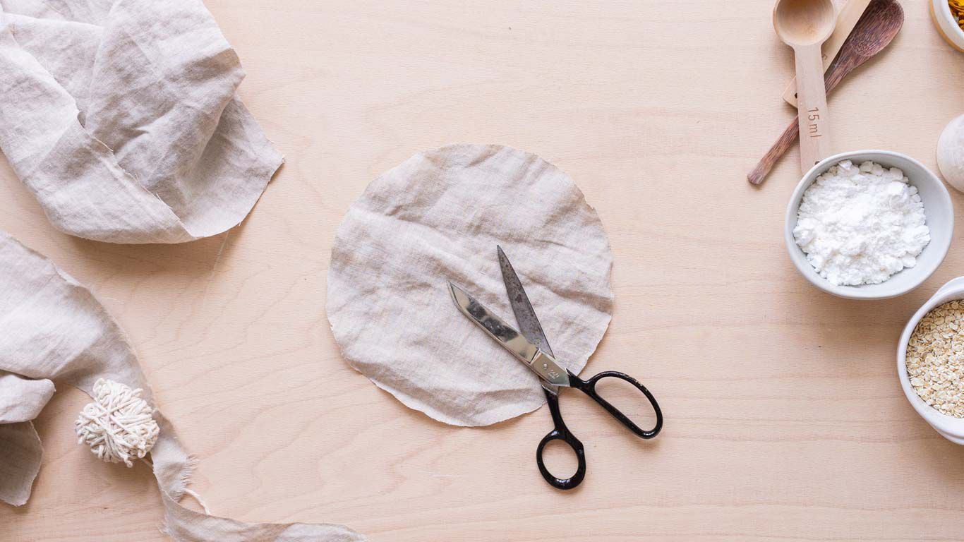 Upcycling : sac de bain en vieille toile de jute