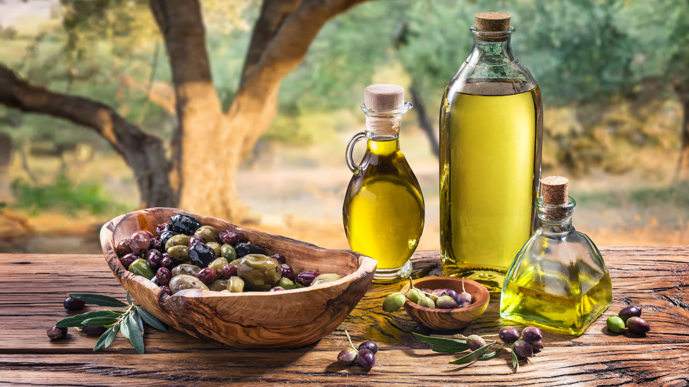 Olivenöl als Pflege für trockene Haut